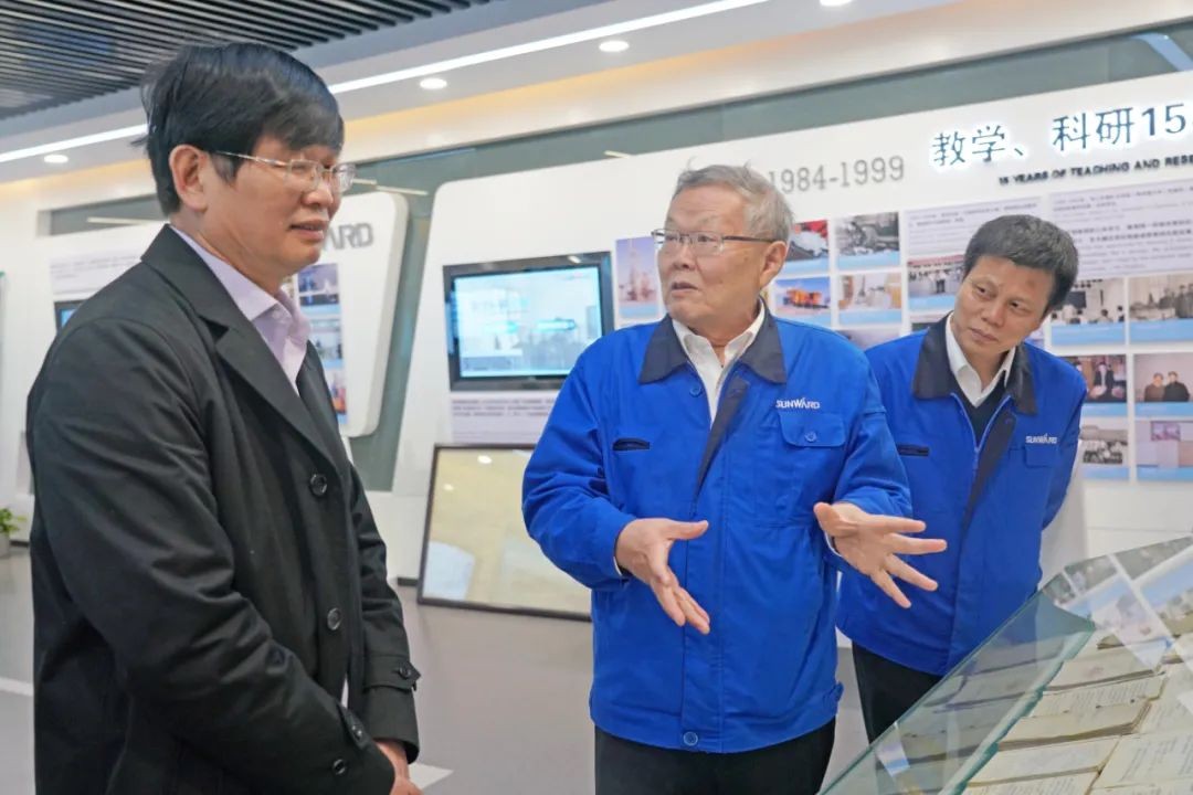 中央候补委员、中国工程院院士欧阳晓平到访Z6官网智能