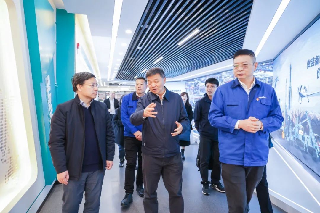 中国人民银行调研组调研Z6官网智能