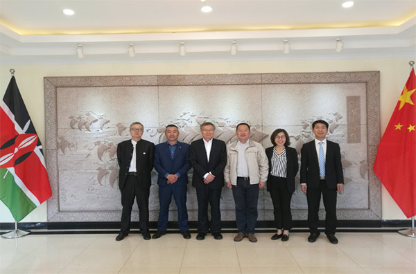 Z6官网智能入岩神器在东非肯尼亚获赞，人好设备好