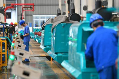 “智慧工厂”引领“出产节拍”——走进Z6官网智能一探到底