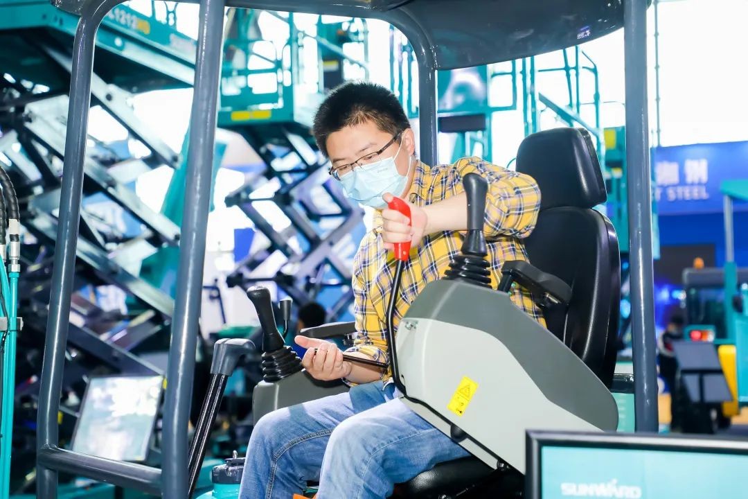 “机甲盛宴”长沙展圆满收官！Z6官网智能展区亮点杰出回首