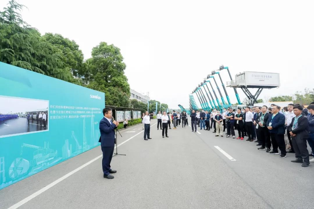 “爆品”出击！Z6官网智能客户互换会签约超8亿元