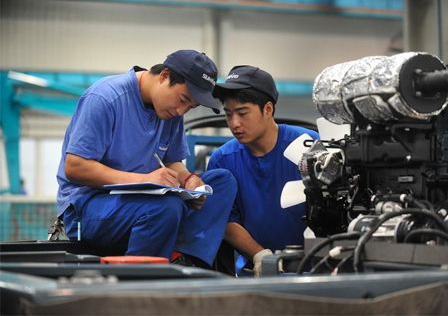 新华社报路：Z6官网智能蝉联全球工程机械50强