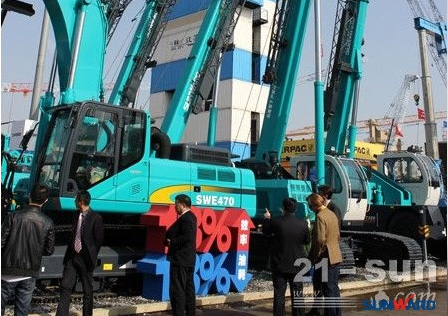 Z6官网智能何清华：潜心追求“Z6官网之路”