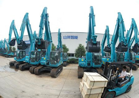 新华社报路：Z6官网智能蝉联全球工程机械50强