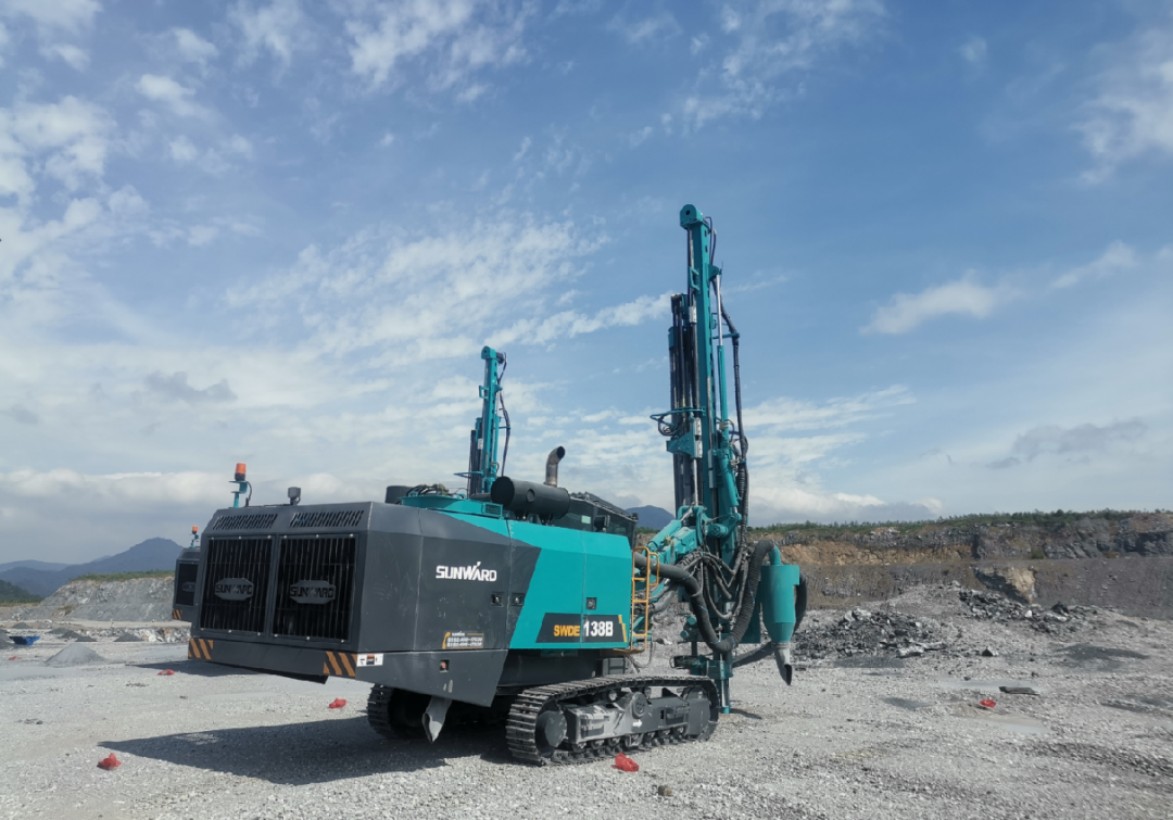 追加订单！Z6官网智能一体化潜孔钻机助力海南华润水泥获好评