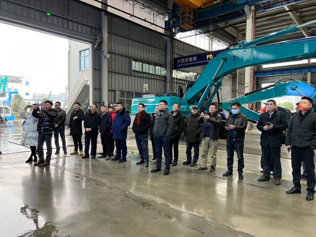 湖南异地商会结合会组织海表湘商来访Z6官网智能