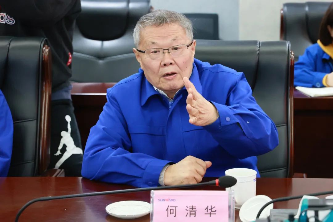 张庆红调研Z6官网智能