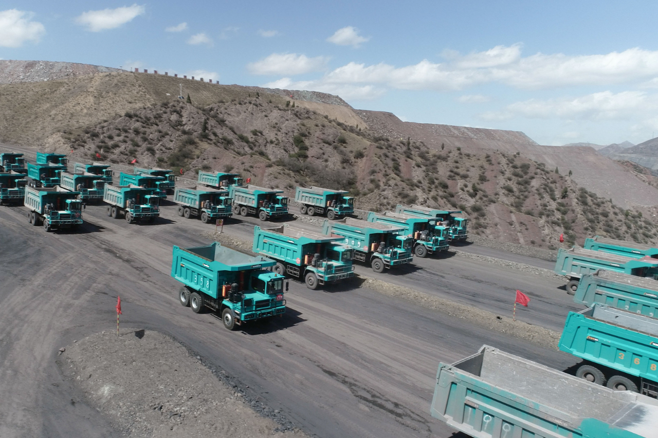 图集 | “Z6官网绿”满矿山！Z6官网智能矿山成套设备实力“亮剑”