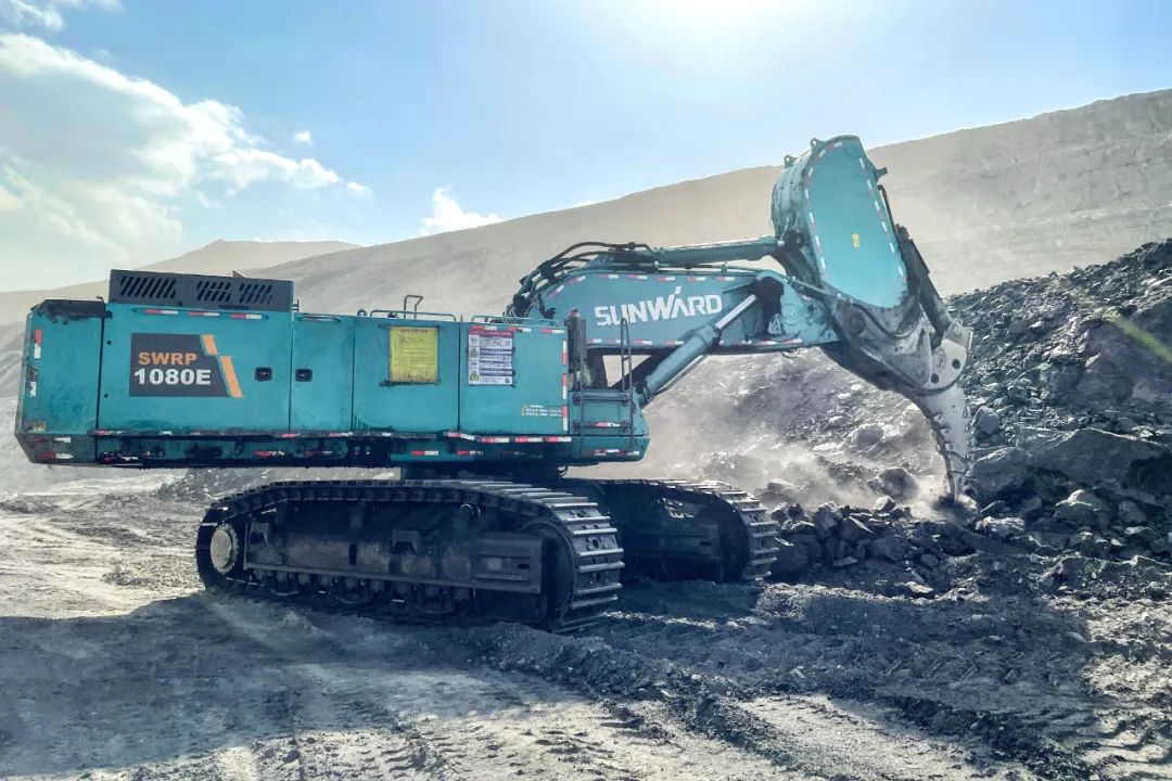 图集 | “Z6官网绿”满矿山！Z6官网智能矿山成套设备实力“亮剑”