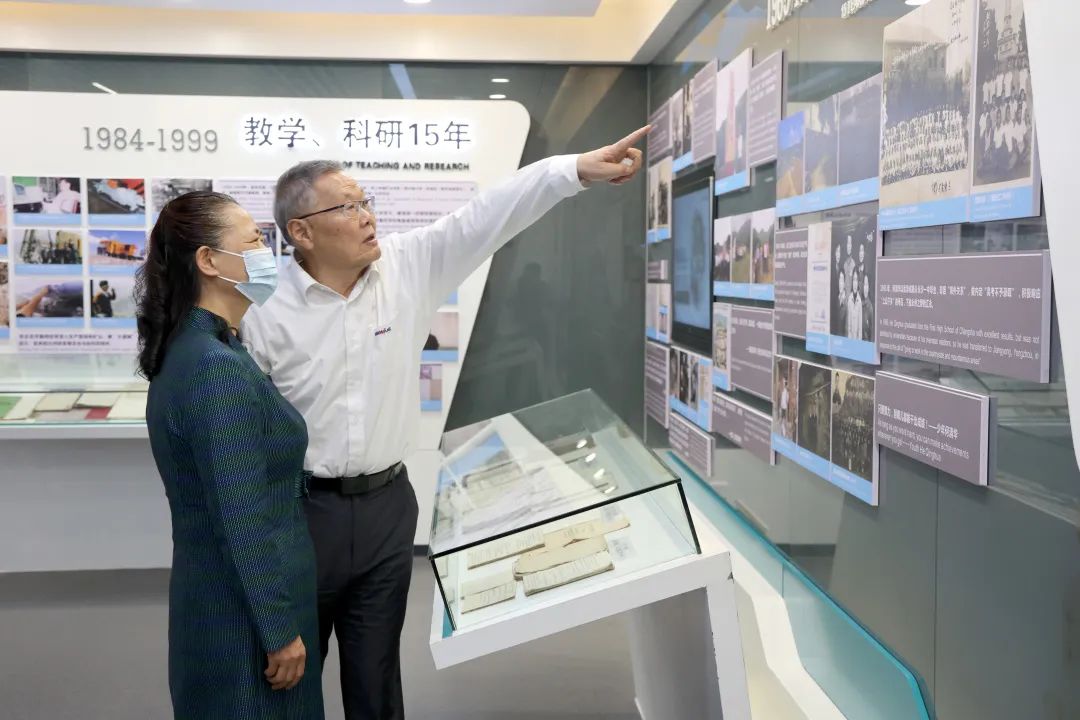 深入产学研合作！中南大学堂长、中国工程院院士田红旗率团造访Z6官网智能