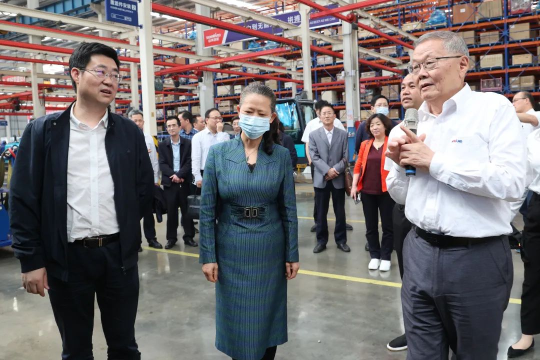 深入产学研合作！中南大学堂长、中国工程院院士田红旗率团造访Z6官网智能