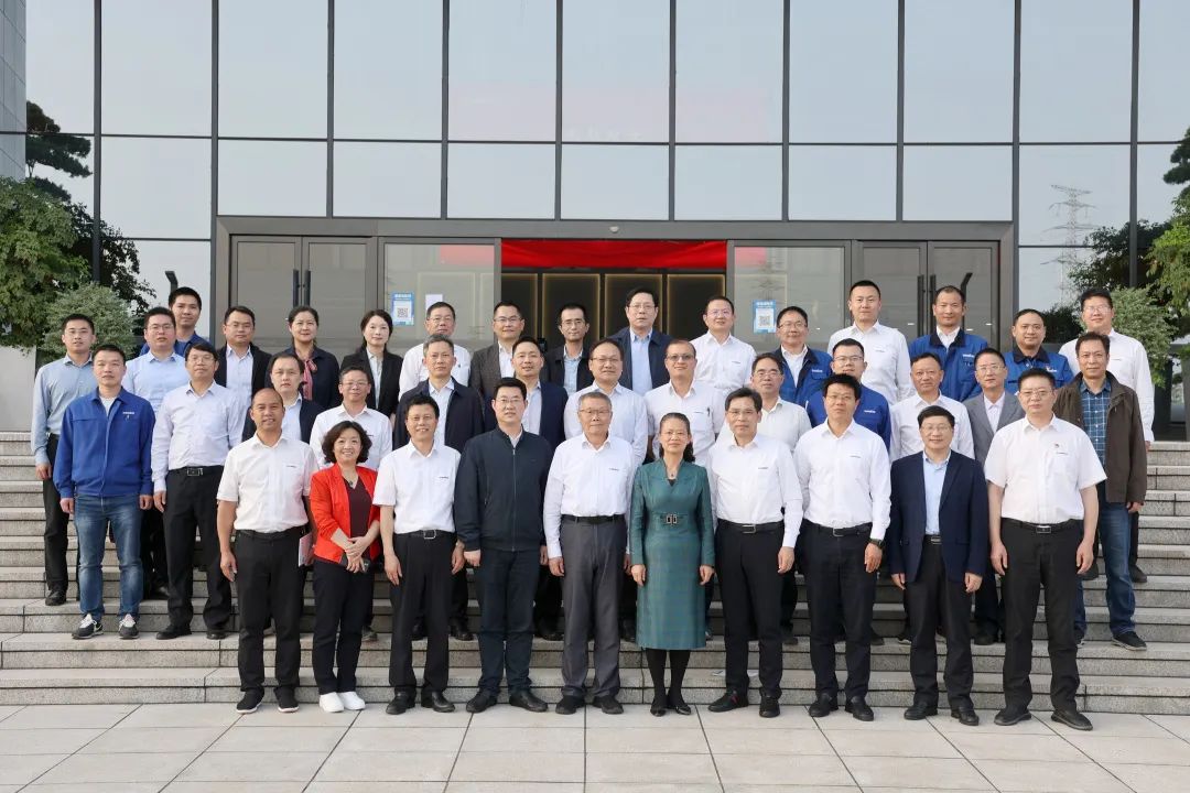 深入产学研合作！中南大学堂长、中国工程院院士田红旗率团造访Z6官网智能