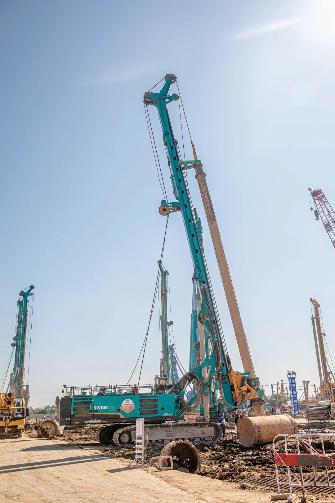 “Z6官网绿”再现大湾区！Z6官网智能旋挖钻机组团助建广州白云机场项目