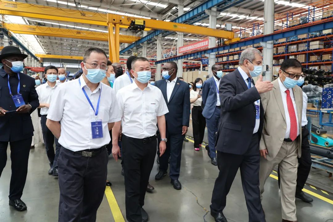 非洲驻华使节走访Z6官网智能