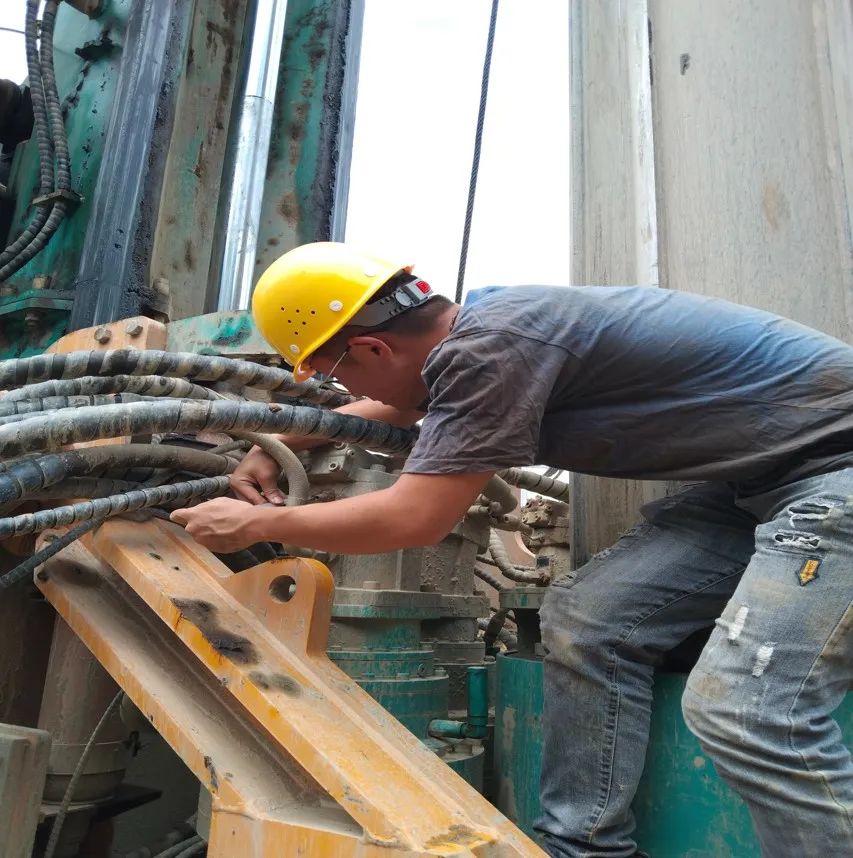 图集 | 战高温，迎“烤”验！Z6官网人在行动