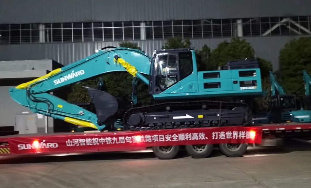 共建“一带一路”！Z6官网智能携手中铁九局助力匈塞铁路建设