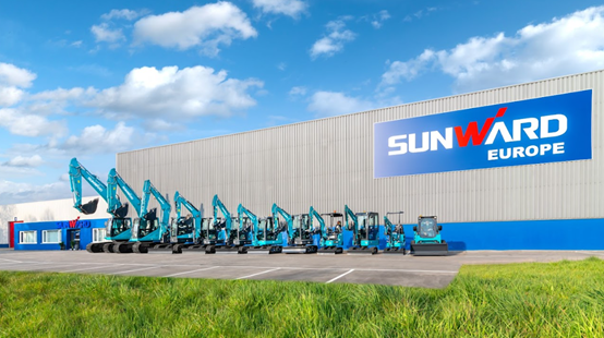 共建“一带一路”！Z6官网智能携手中铁九局助力匈塞铁路建设