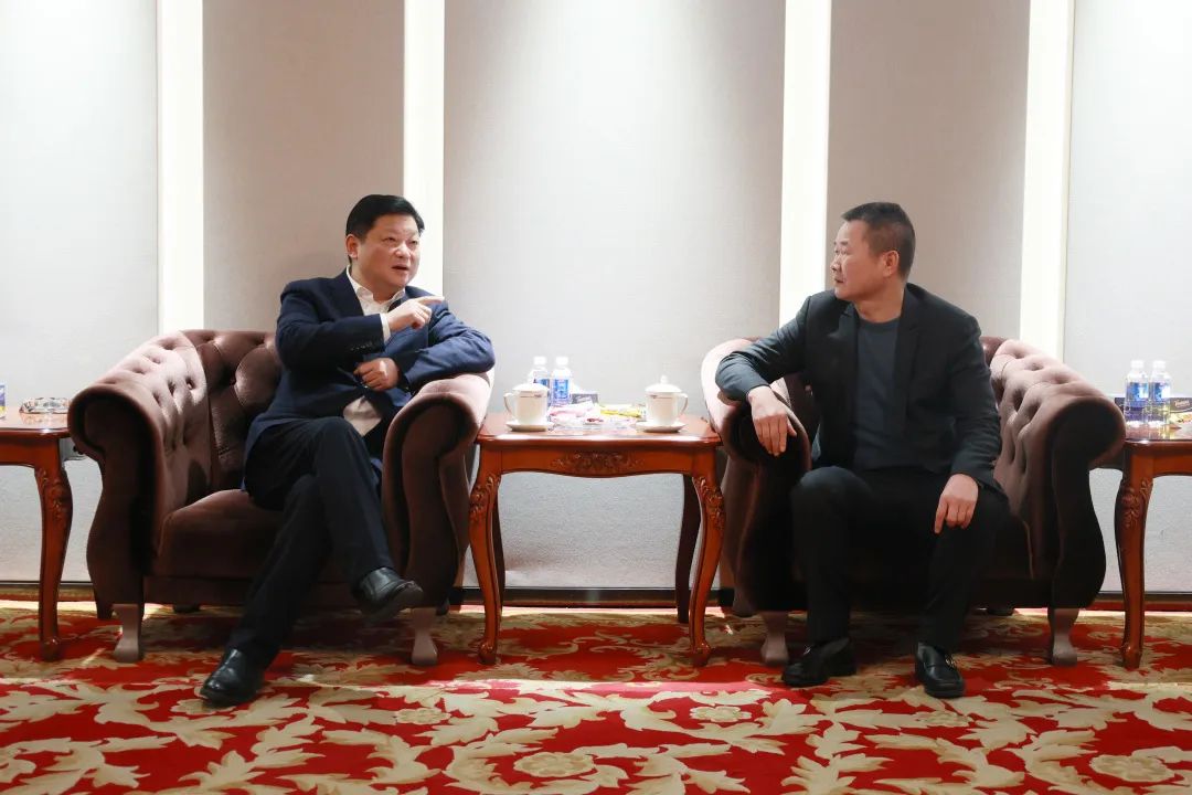 新春第一访！付旭明走访慰问Z6官网智能