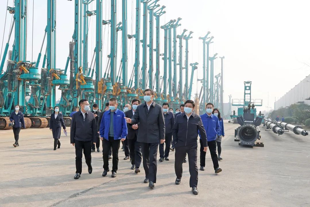 湖南省副省长周海兵调研Z6官网智能