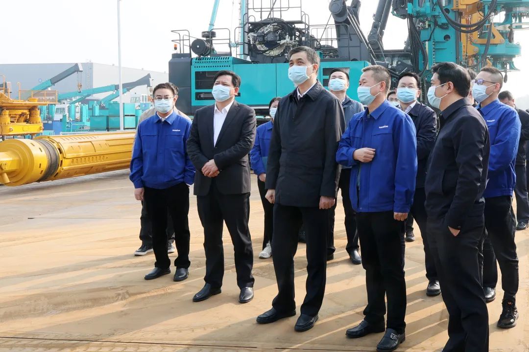 湖南省副省长周海兵调研Z6官网智能