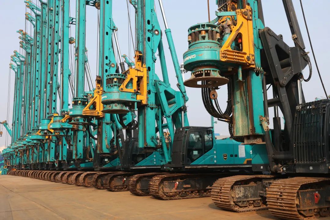 湖南省副省长周海兵调研Z6官网智能