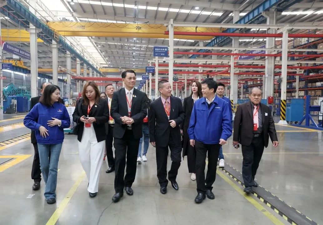 泰国代表团到访Z6官网智能