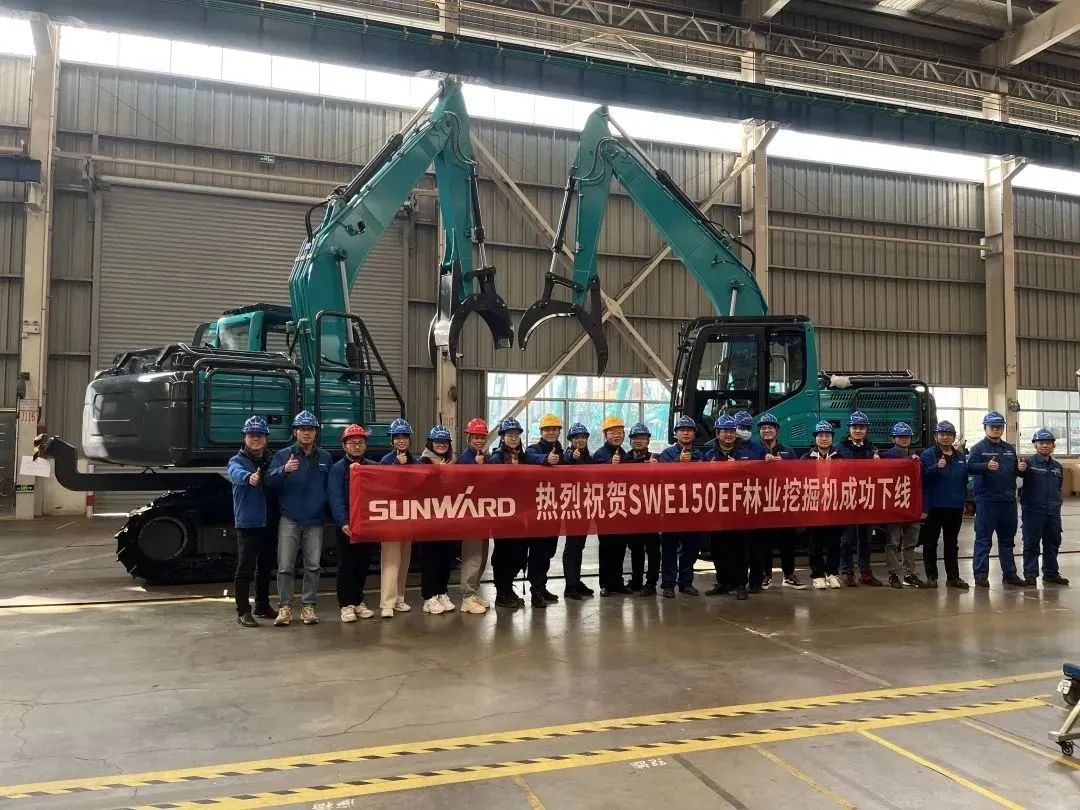 跋山涉水，称霸“武林”！Z6官网智能首款中型林业挖掘机成功下线