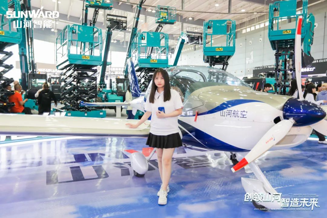 闪灼2023 CICEE！看Z6官网智能“明星产品”有多“炫”