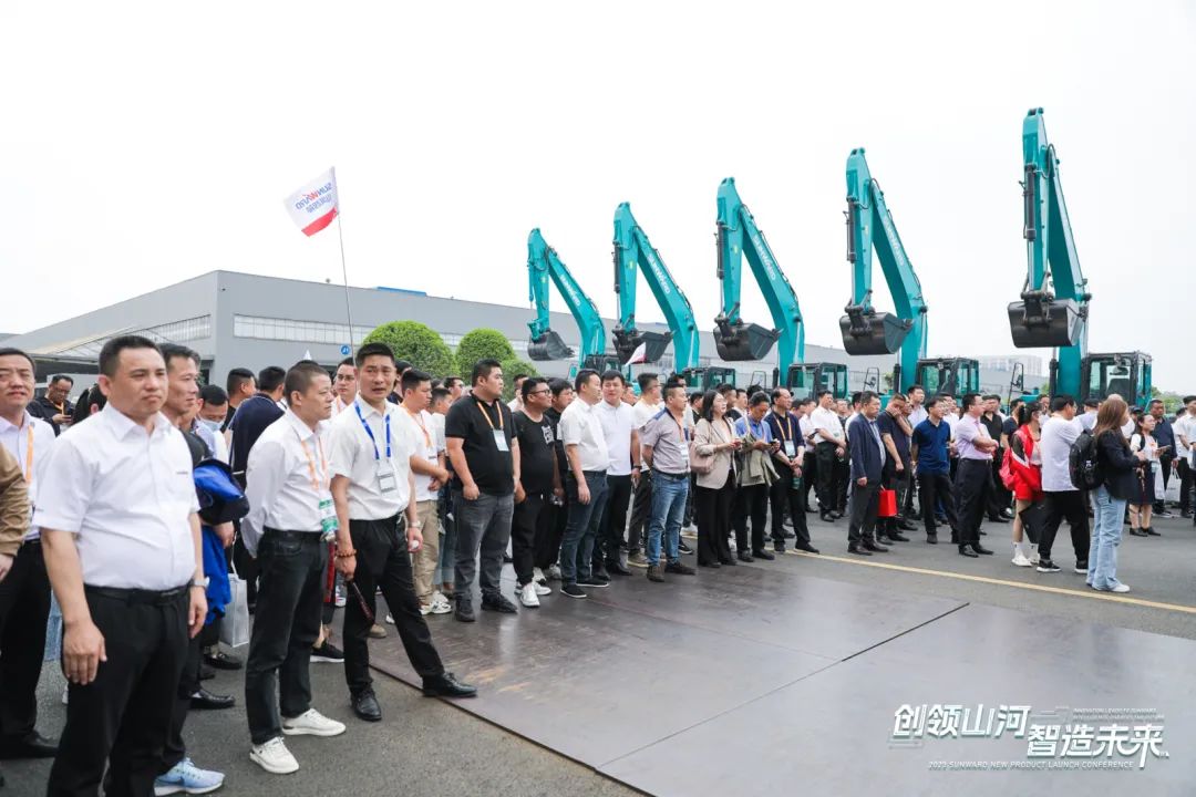 2023 CICEE | 全球工程机械盛会美满闭幕！Z6官网智能交出闪亮答卷