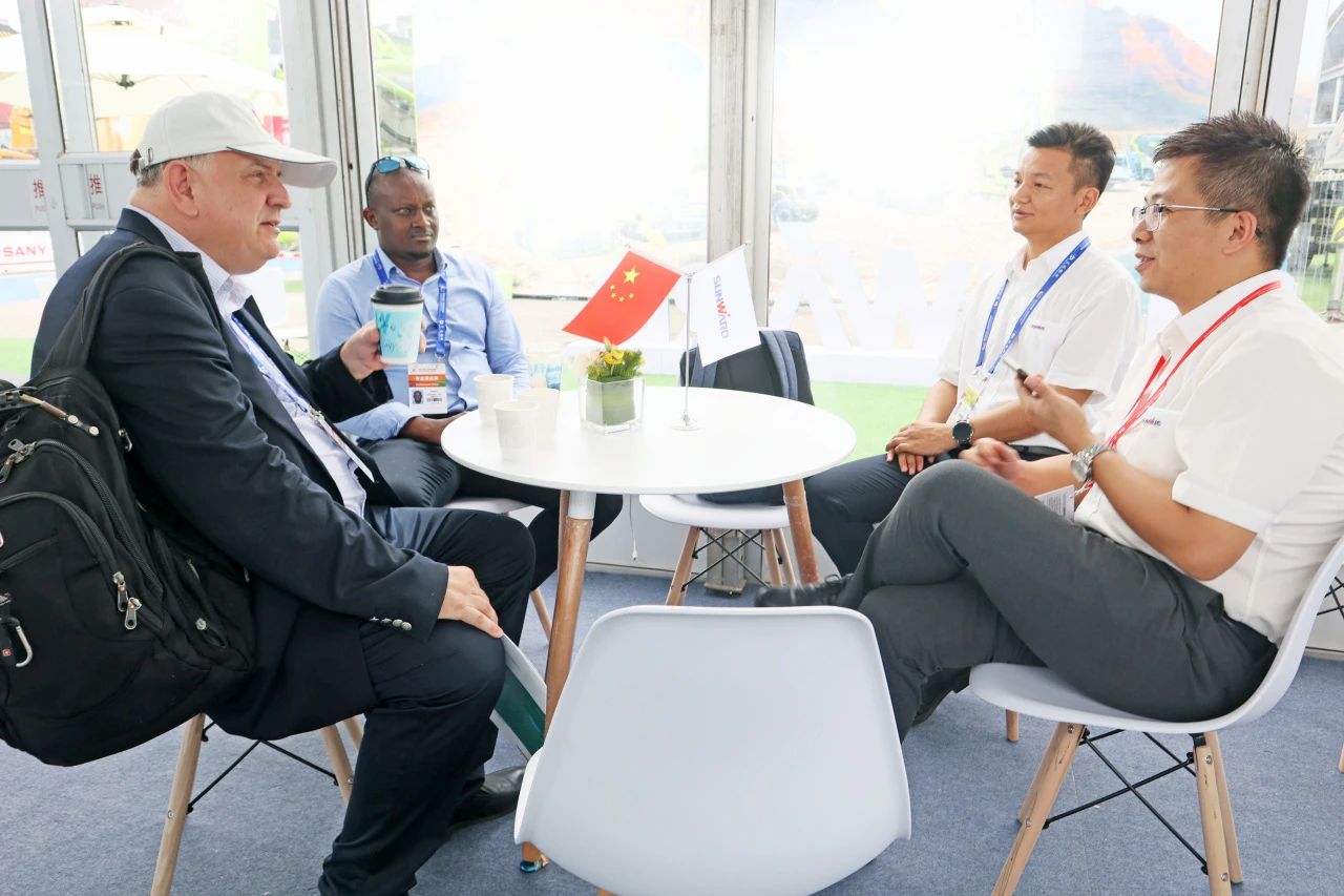 中非经贸展览会圆满闭幕，Z6官网智能续写对非合作新篇