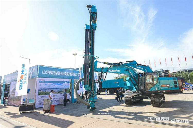 “矿”世无双，纵横丝路！Z6官网智能亮相第十三届新疆国际矿业与设备展览会