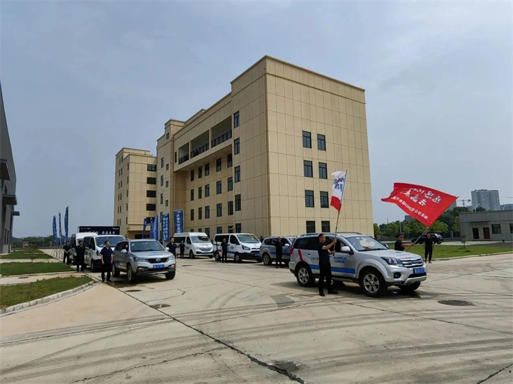 周到似火，服务加码！Z6官网智能基础设备服务万里行为您保驾护航