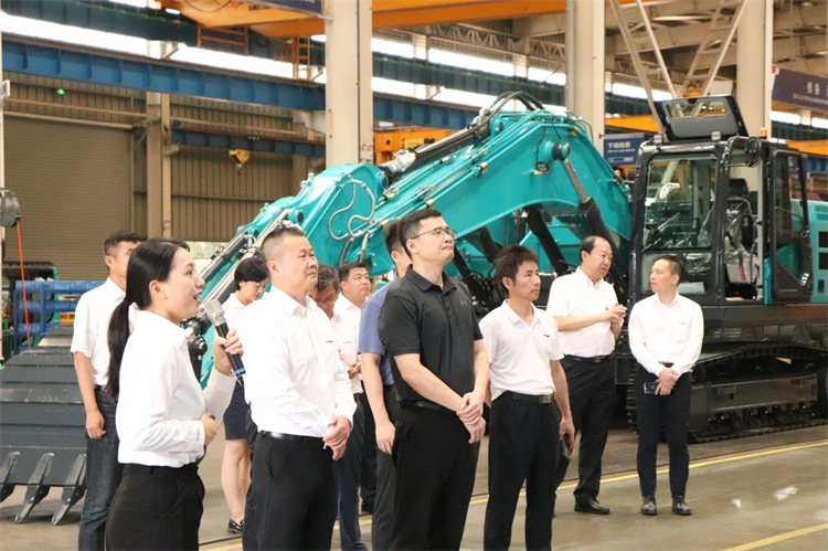 国度应急治理部接济协和谐预案治理局副局长颜彬一行调研Z6官网智能