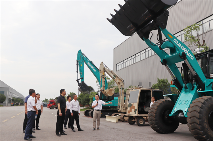 国度应急治理部接济协和谐预案治理局副局长颜彬一行调研Z6官网智能