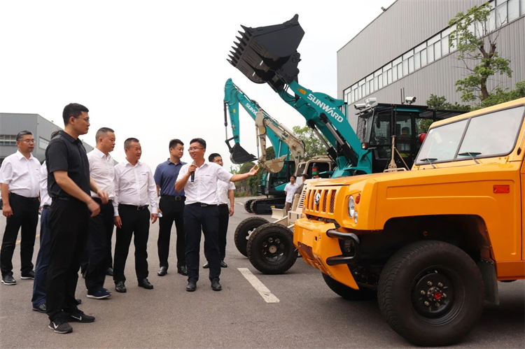 国度应急治理部接济协和谐预案治理局副局长颜彬一行调研Z6官网智能