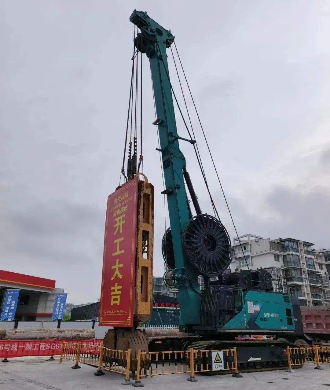 助力国内国际沉大工程！Z6官网智能液压抓斗实力“出圈”