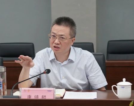 长沙市人民当局副市长、市工商联主席康镇麟调研Z6官网智能