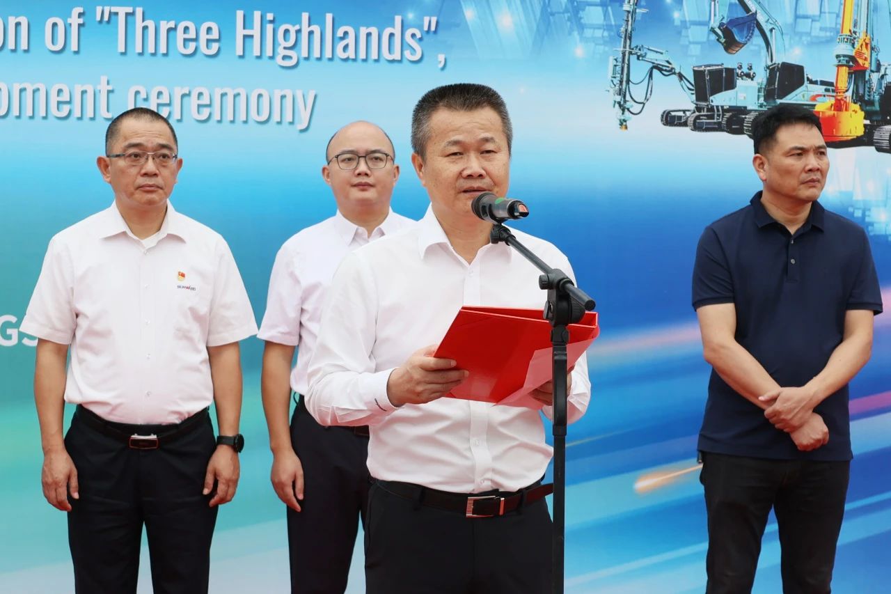 持续进军国际市。6官网智能近百台设备集中发货