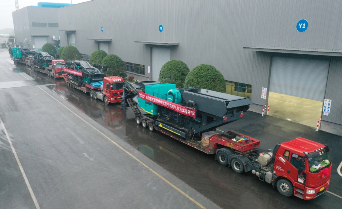 加快出海，Z6官网普石勒破碎筛分设备批量出口东南亚