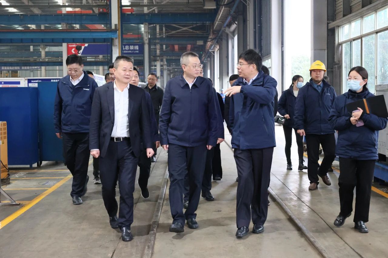 长沙市人民当局副市长康镇麟调研Z6官网智能