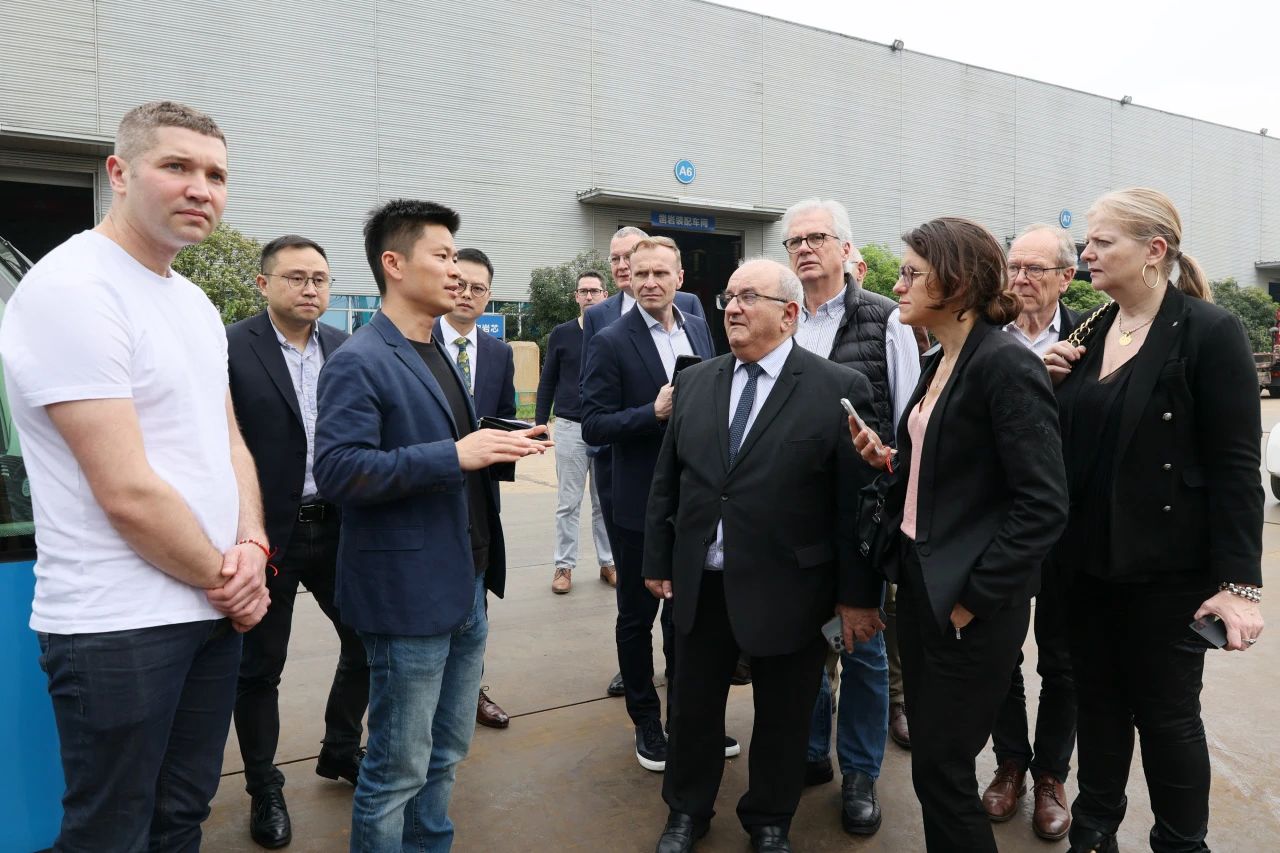 蒙达尔纪市代表团一行调查Z6官网智能