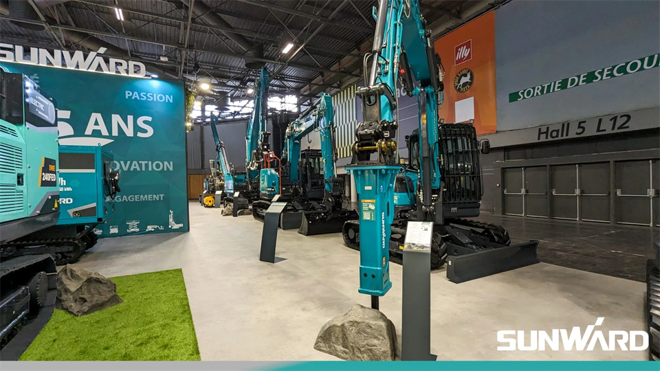 Z6官网智能携创新成就亮相2024年法国巴黎工程机械展