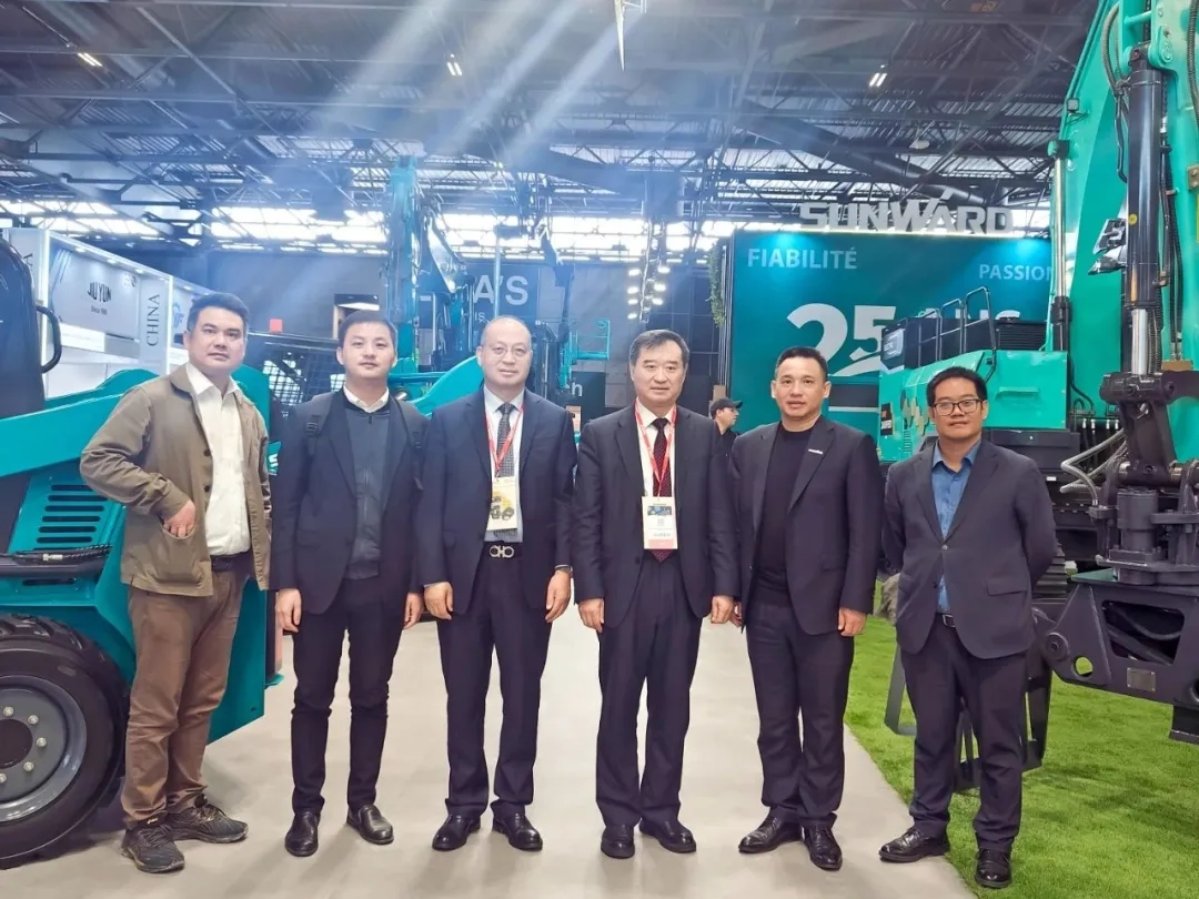 赢战INTERMAT 2024！Z6官网智能土方机械深耕全球高端市场