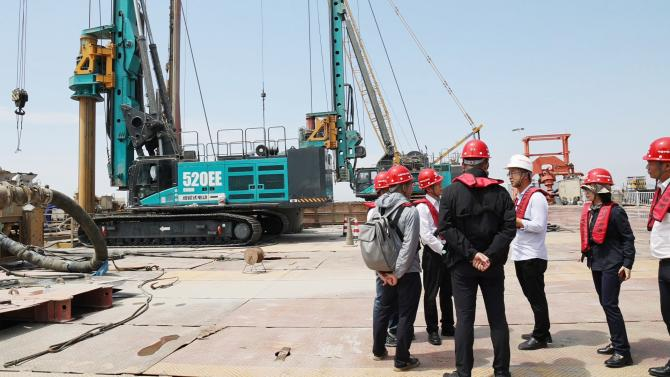 先导式创新，再推电动新品！Z6官网智能SWDM520EE增程式旋挖钻机推介会成功进行