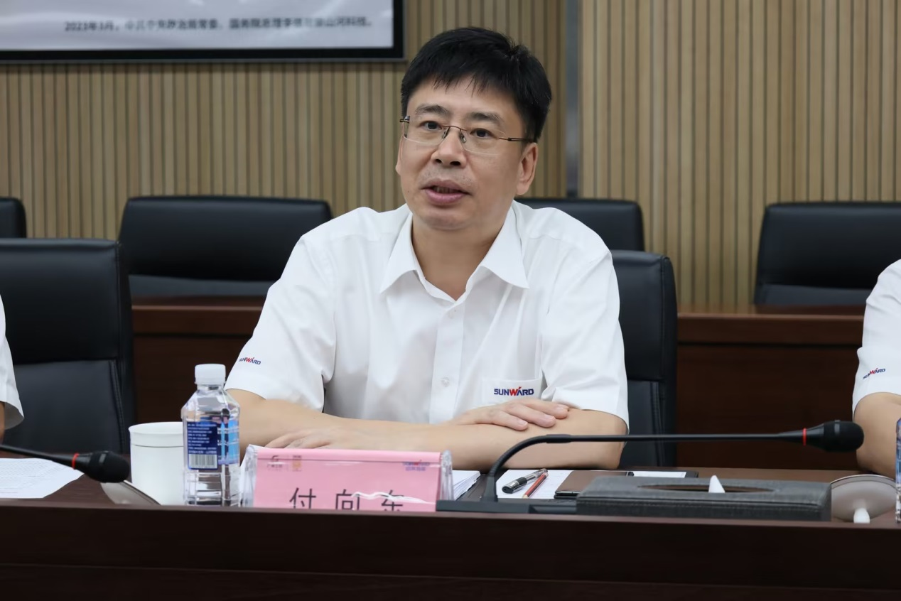 深入互换合作！广州港李明忠副总经理率队光临Z6官网智能调查互换！