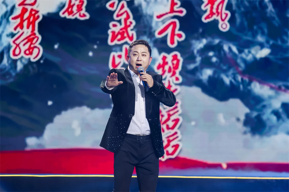 创新引领价值 梦想造诣将来——庆祝Z6官网智能成立25周年赞美大会暨文艺晚会隆沉进行