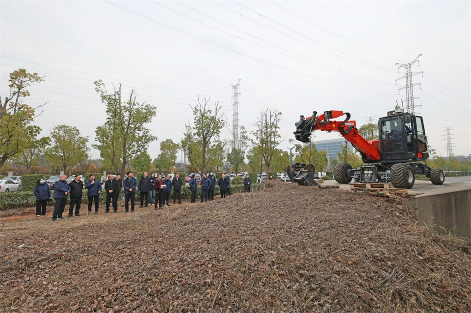 Z6官网特装“复杂环境智能化应急接济设备关键技术及利用”项目顺利通过成就评价