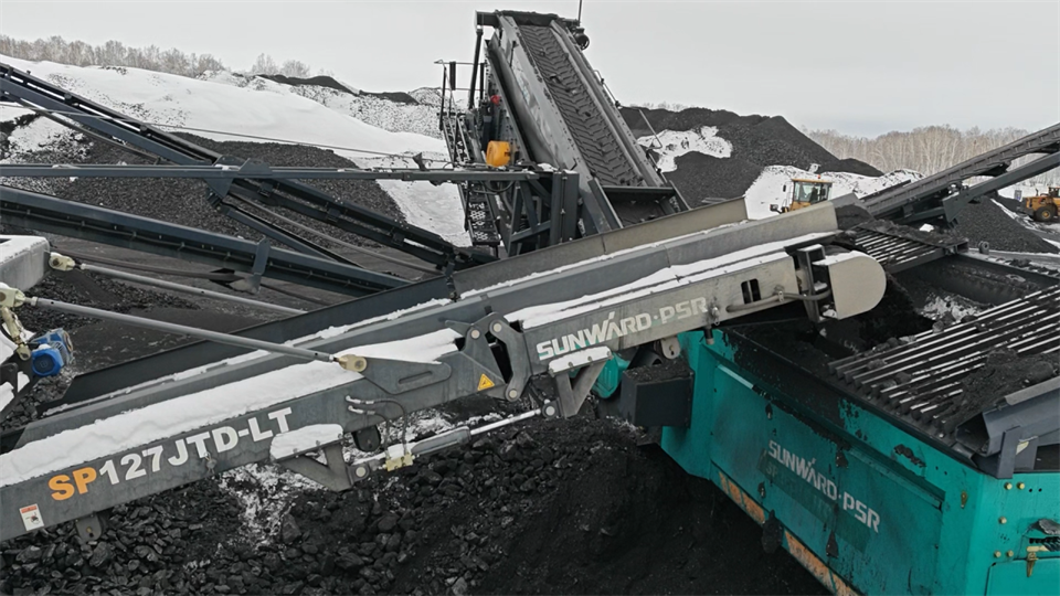 不惧-30℃极寒挑战，Z6官网普石勒破碎筛分设备不变运行！