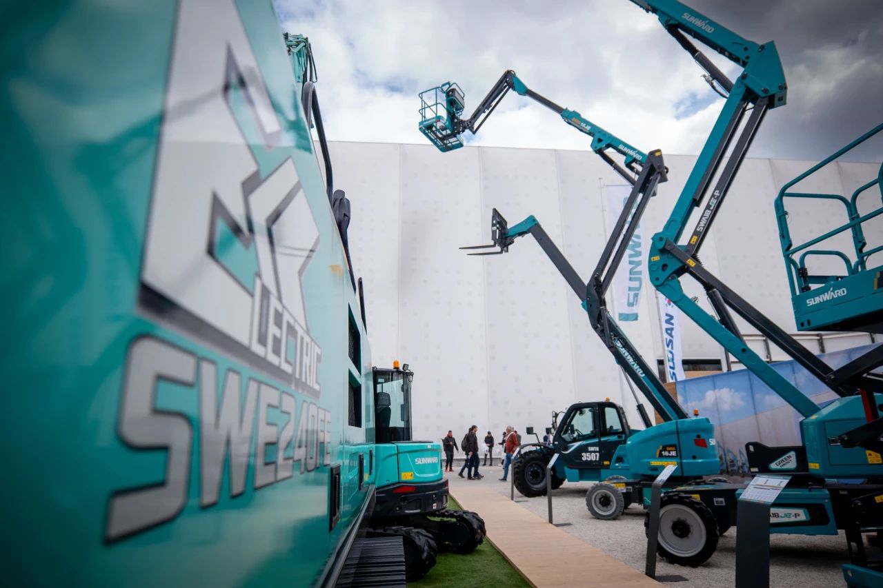 Bauma2025 | Z6官网智能德国宝马展火热收官！相约2025长沙展！